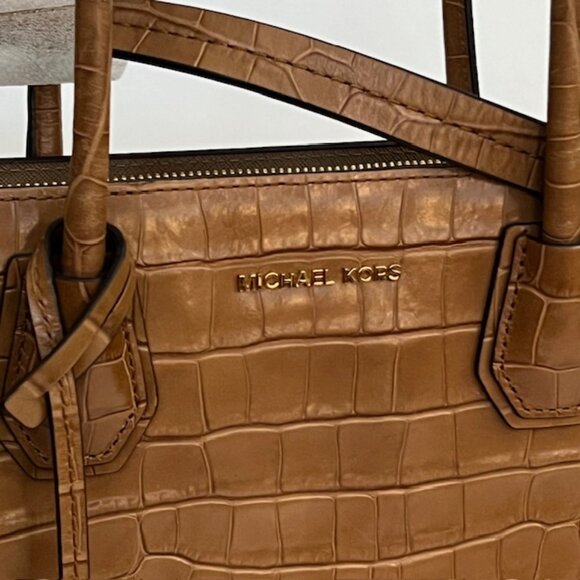 Michael Kors Croc Embossed Leather Adjustable Handbag Crossbody - Picture 15 of 16